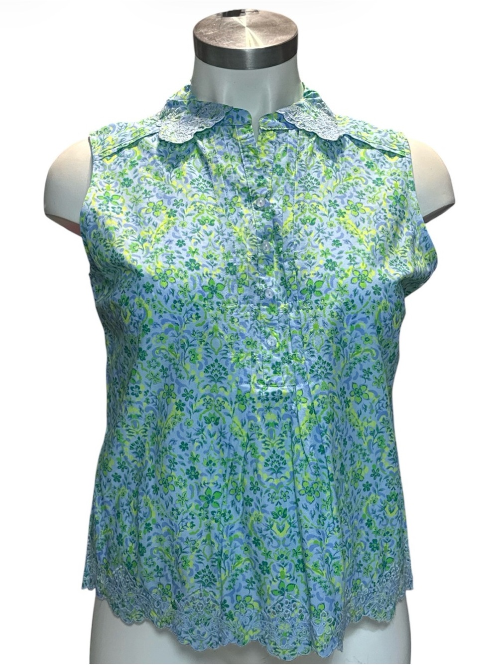 Democracy Sleeveless Scallop-Hem Floral Embroidered Top in Light Blue & Greens - Picture 3 of 9